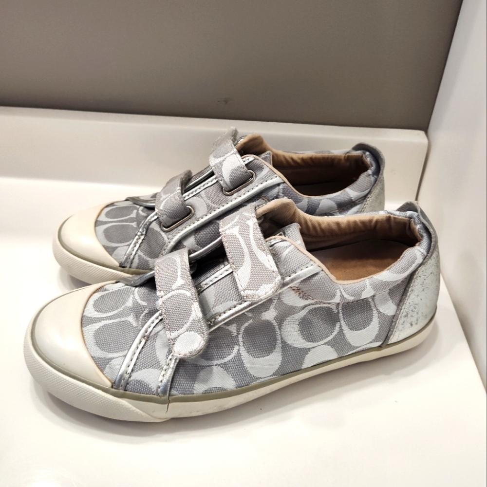 Vintage Y2K GUC Coach Britt Signature Monogram Canvas Velco Low Top Sneakers 6.5